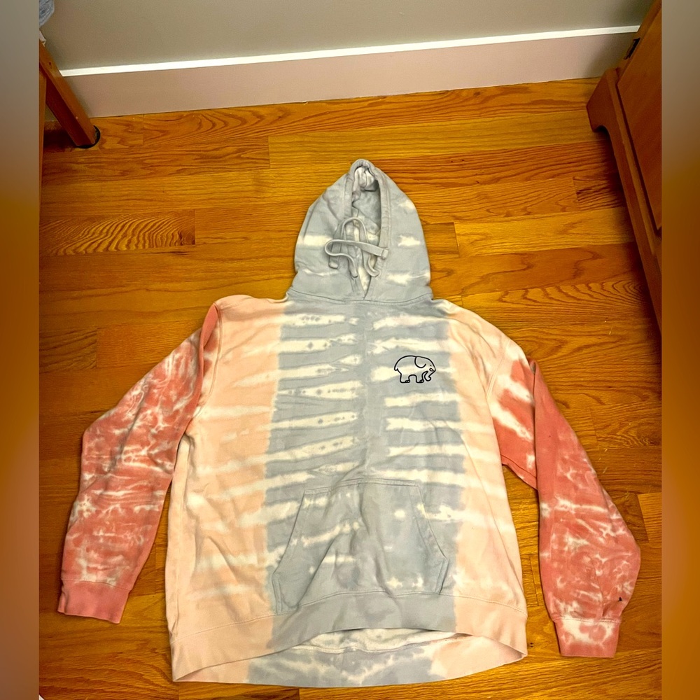 XL tie-dye Ivory Ella Sweatshirt